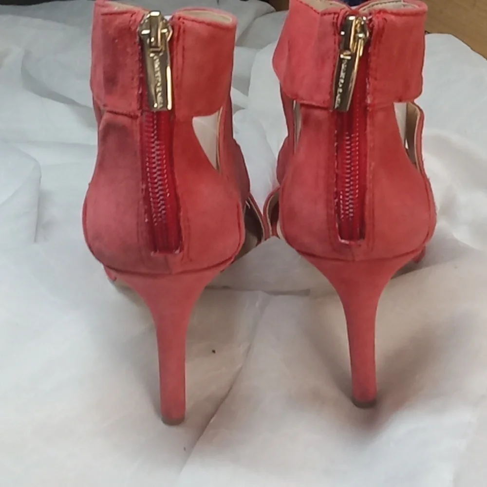 Vince camuto corral women's heels size 8.5